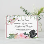 CLASSIC Pink Rose Floral Hochzeitstag Gerettet Einladung (Stehend Vorderseite)