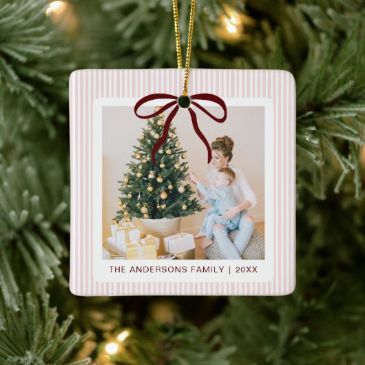 Classic Pink Stripes Red Bow Christmas Ceramic Orn Keramikornament (Baum)