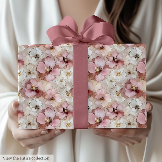 Classic powder pink and gold floral wrapping paper geschenkpapier