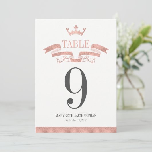 Classic Rose Gold Wappen Wedding Tischnummer Card (Stehend Vorderseite)