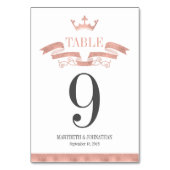 Classic Rose Gold Wappen Wedding Tischnummer Card (Rückseite)