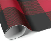 Classic Rustic Red Black Crimson Plaid Pattern Geschenkpapier (Rolleneckpunkt)
