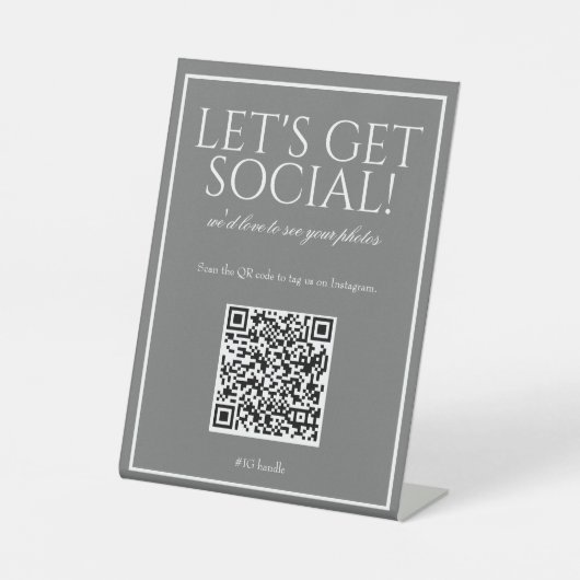 Classic Simple Gray QR Code Social Media Sign Sockelschild (Vorderseite)