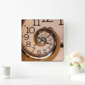 Classic Spiral Wall Clock Quadratische Wanduhr (Zuhause)