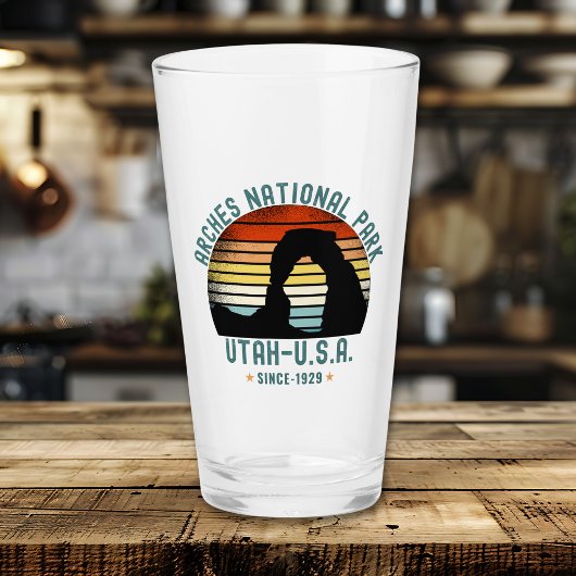 Classic Sunset over Arches Park, Utah Glas