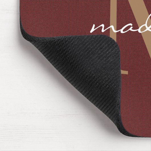 Classic Tweed Red Girly Script Gold Monogram Mousepad (Ecke)