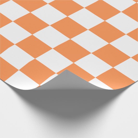 Classic visual orange checkerboard  geschenkpapier (Ecke)
