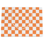 Classic visual orange checkerboard  große geschenktüte (Vorderseite)