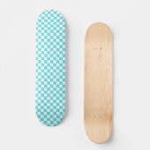 Classic visual turquoise blue checkerboard  skateboard (Vorderseite)