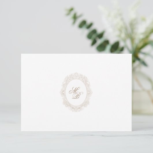 Classic Wedding Monogram Crest QR code RSVP Card (Stehend Vorderseite)