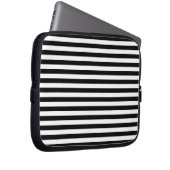 Classic White and Black Horizontal Stripe Pattern Laptopschutzhülle (Vorne Rechts)