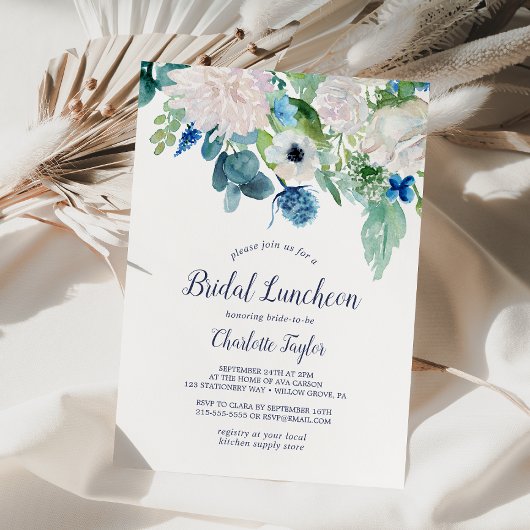 Classic White Blume Bridal Luncheon Einladung