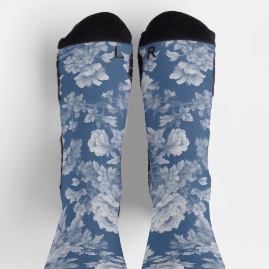 Classic White on Blue Toile Crew Socks - Fit Socken (Oben)