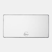 Classic White Script Monogram Schreibtischunterlage (Vorderseite)