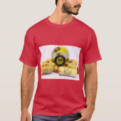 Classic Wine-Bottle Art Tee (Vorderseite)
