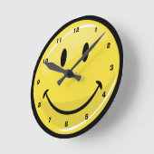 Classic Yellow Happy Face Runde Wanduhr (Winkel)