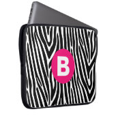 Classic Zebra Stripes Bright Pink Monogram Laptopschutzhülle (Vorne Rechts)