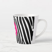 Classic Zebra Stripes Bright Pink Monogram Milchtasse (Rechts)