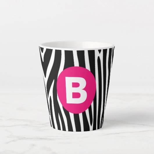 Classic Zebra Stripes Bright Pink Monogram Milchtasse (Vorderseite)