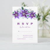 Classy Chic Clematis Wedding RSVP Karte (Stehend Vorderseite)