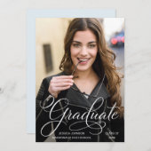 Classy Chic Elegant Script FOTO Graduation Party Einladung (Vorne/Hinten)