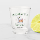 Classy Cocktails Green & Red Girl's Club Schnapsglas (Vorderseite)