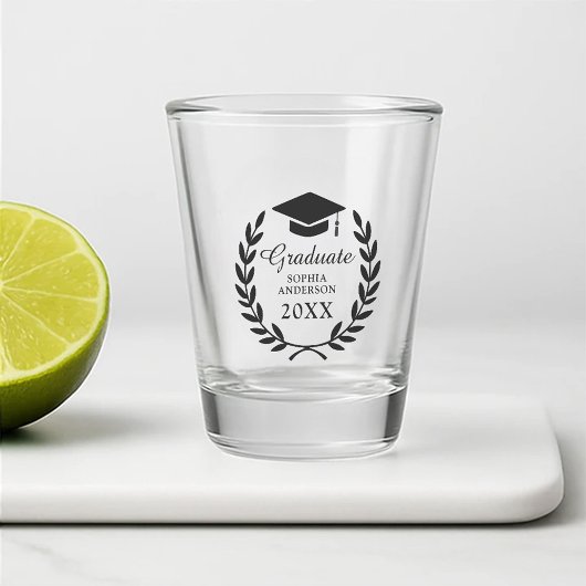 Classy Customized Grad Party Laurel Wreath Emblem Schnapsglas