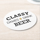 Classy Dames Drink Beer Runder Pappuntersetzer (Angewinkelt)