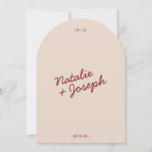 Classy Deep Red Cream Whimsical Arched Wedding Einladung (Rückseite)