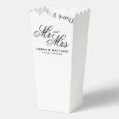 Classy Drehbuch Mr. und Mrs. Wedding Party Popcorn Geschenkschachtel (Rückseite)