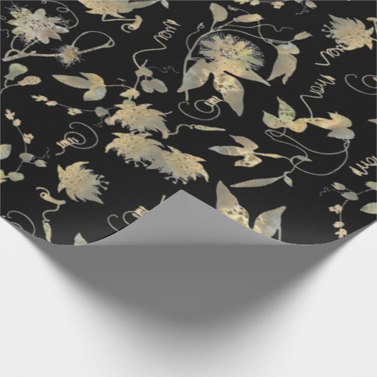 Classy Elegant Gold Passion Blume auf Black Geschenkpapier (Ecke)