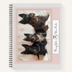 Classy Girls Wear Pearls Notebook Notizblock