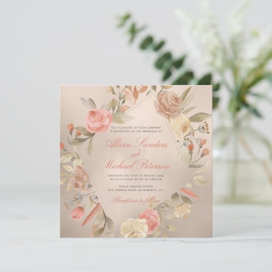 Classy Glam Peach Cream Coral Gold Rose Hochzeit Einladung (Stehend Vorderseite)
