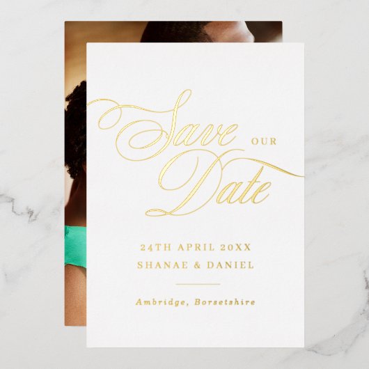 Classy Gold & White Script Foto Save the Date Folieneinladung (Vorderseite/Rückseite)