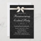 Classy Ivory Ribbon Dark Damask Housewarming Party Einladung (Vorderseite)