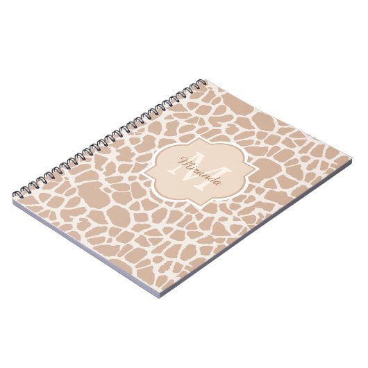 Classy Light Brown Giraffe Print Monogram und Name Notizblock (Linke Seite)
