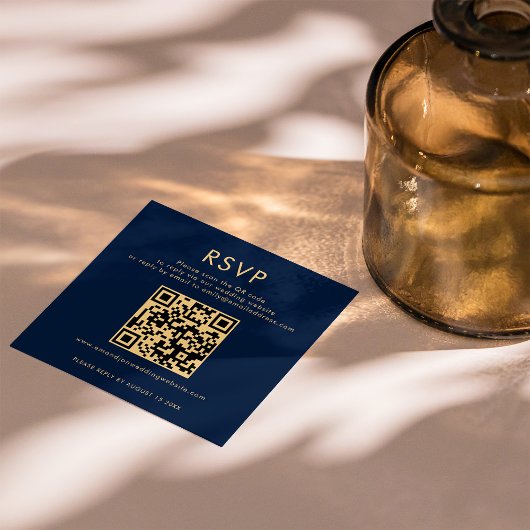 Classy Navy Blue Gold QR Code Hochzeit RSVP Begleitkarte