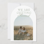 Classy Sage Green Luxury Boho Arched Wedding Einladung (Rückseite)