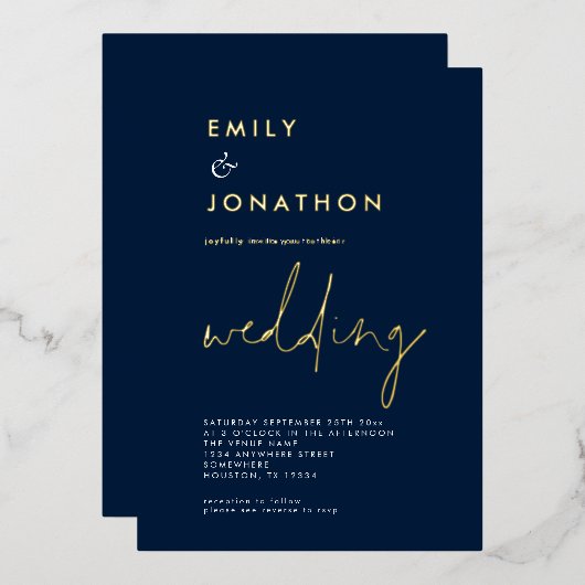 Classy Script Navy Gold Wedding Real Folieneinladung (Vorderseite/Rückseite)