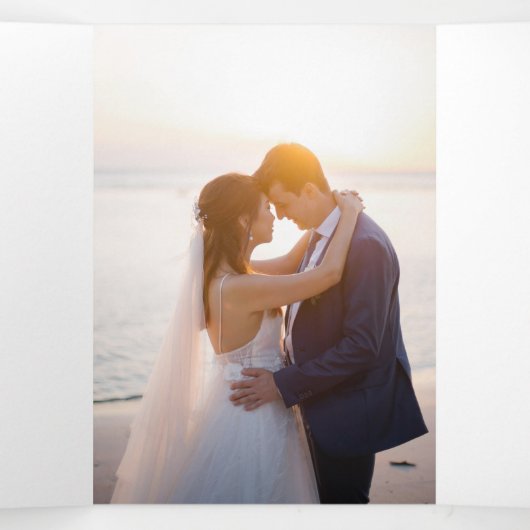 Classy Silver Jewel Gem Bow QR Code Wedding Dreifach Gefaltete Einladung (Innenseite Mitte)