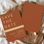 Classy Terracotta Save the Date Elegante Gold<br><div class="desc">Hochzeit Elegant Boho Terracotta - Burnt Orange und Gold Speichern Sie die Datumskarten. Die Save the Date-Karten enthalten eine moderne,  handgeschriebene,  kursive Schriftzeichen-Typografie,  die elegant,  einfach und modern nach einem einfachen Hochzeitstag-Fest zu verwenden sind.</div>