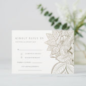 Classy Verziert Paisley Ivory Gold Wedding RSVP Begleitkarte (Stehend Vorderseite)