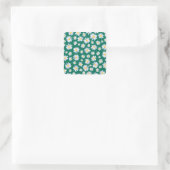 Classy White Daisy Blume Botanisches Grünes Design Quadratischer Aufkleber (Tasche)