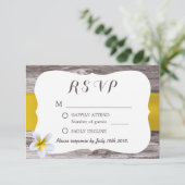 Classy White Frangipani Theme Wedding RSVP Karte (Stehend Vorderseite)