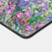 Claude Monet - Der Iris-Garten in Giverny Schreibtischunterlage (Ecke)