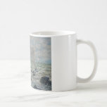 Claude Monet - Fischereinetze in Pourville Kaffeetasse<br><div class="desc">Angeln in Pourville von Claude Monet, 1882. Claude Monet war Gründer der französischen Impressionistischen Malerei und der beständigste und produktivste Praktizierende der Philosophie der Bewegung, seine Wahrnehmungen vor der Natur zu äußern, vor allem, wie sie auf Landschaftsmalerei in der Luft angewandt werden. Der Begriff "Impressionismus" leitet sich aus dem Titel...</div>