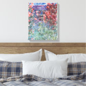 Claude Monet | Haus in Giverny unter den Rose Leinwanddruck (Insitu (Schlafzimmer))