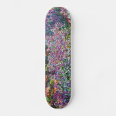 Claude Monet: Iris in Monets Garten Skateboard (Vorderseite)