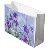Claude Monet - Lilac Irises / Iris Mauves Große Geschenktüte (Vorderseite Schrägansicht)