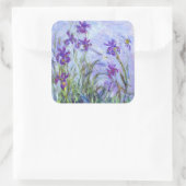 Claude Monet - Lilac Irises / Iris Mauves Quadratischer Aufkleber (Tasche)